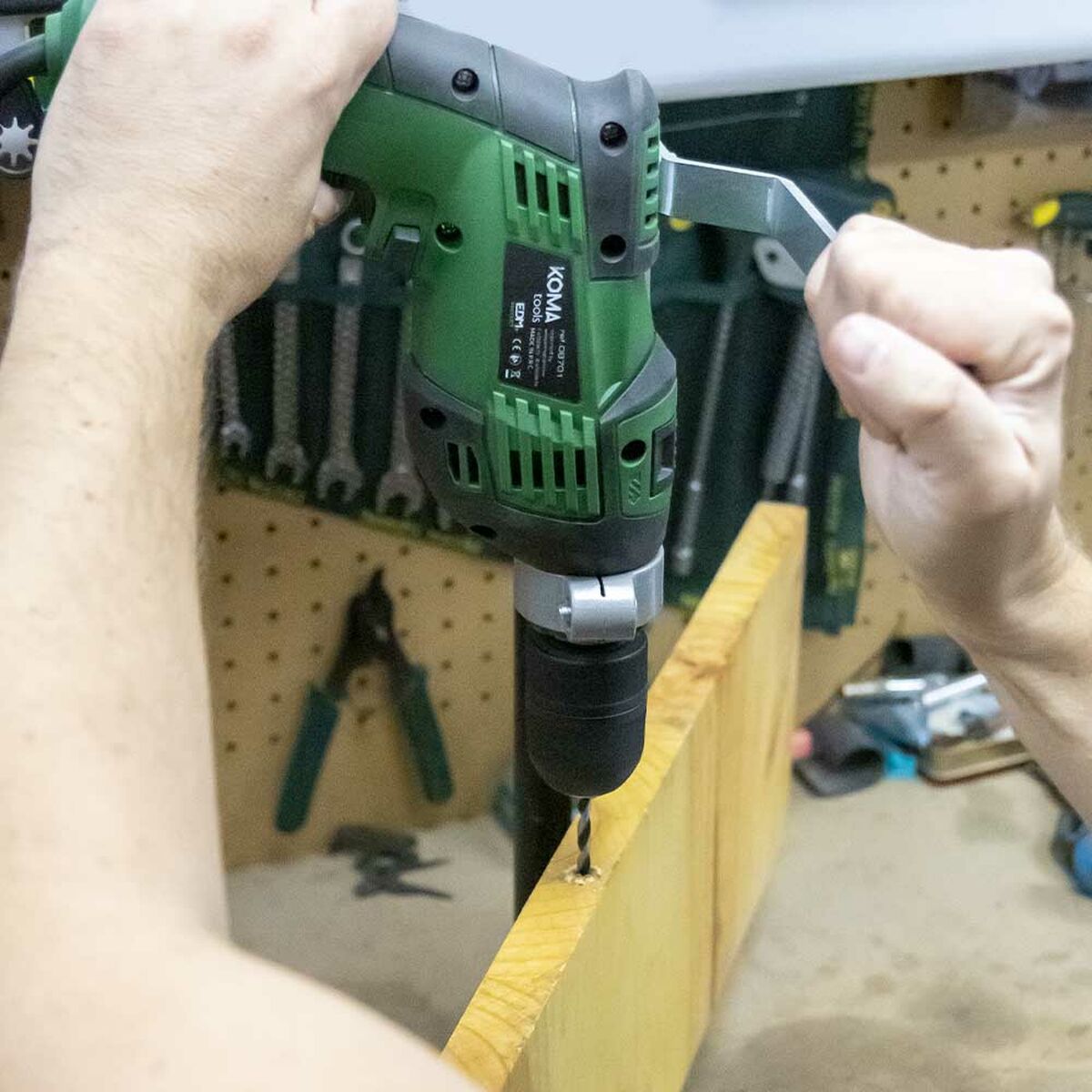 V6H91066508B76CEDDB74D9ABE20AC25B74R5496343P4