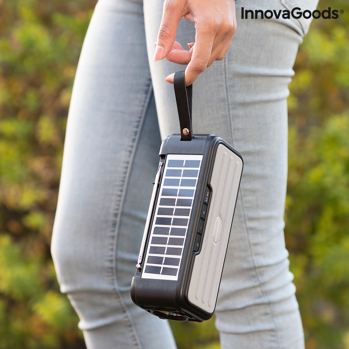 Trådløs høyttaler med solcellelading og LED lommelykt Sunker InnovaGoods
